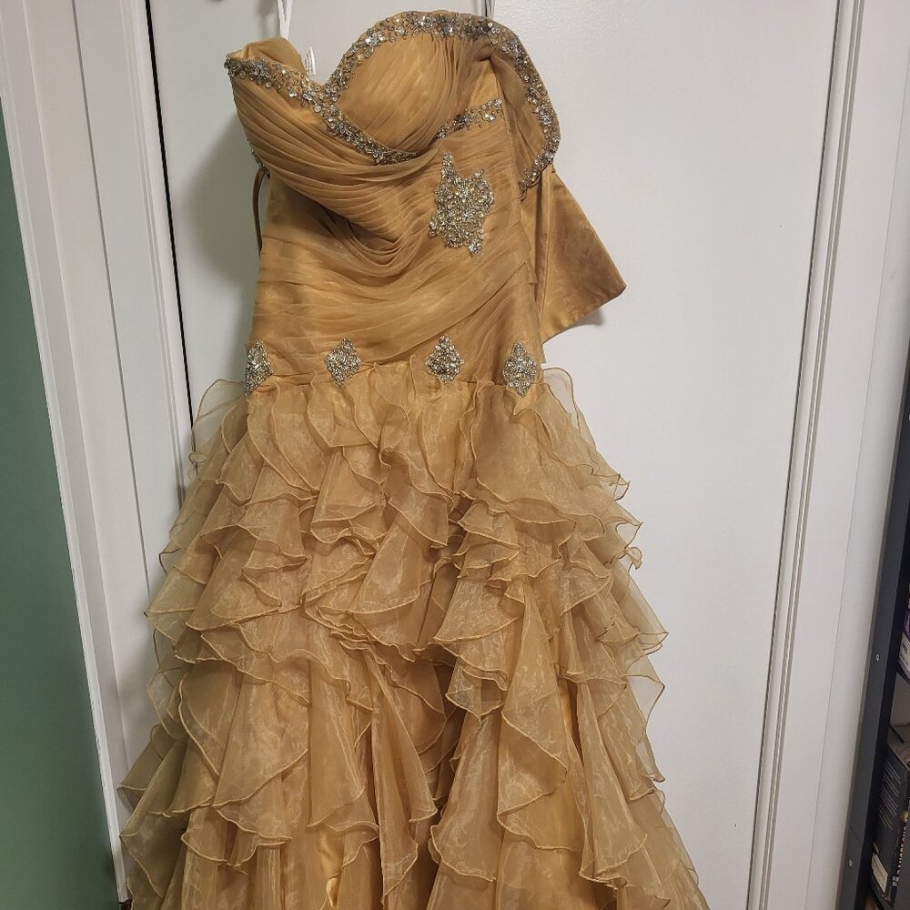 Grad dress